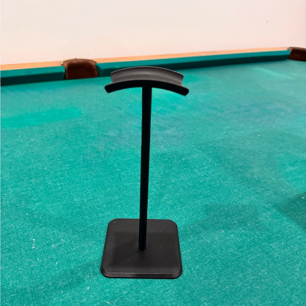 Headphone Stand